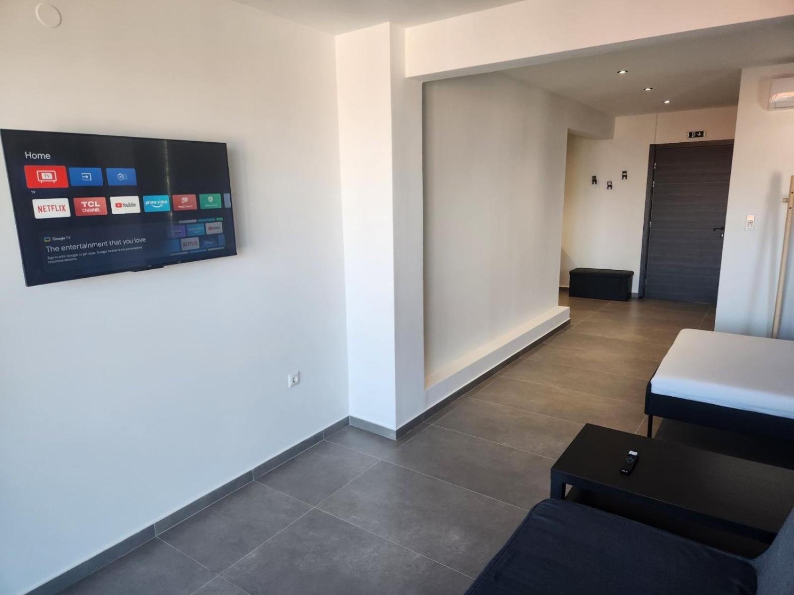 Pinecone Apartament *